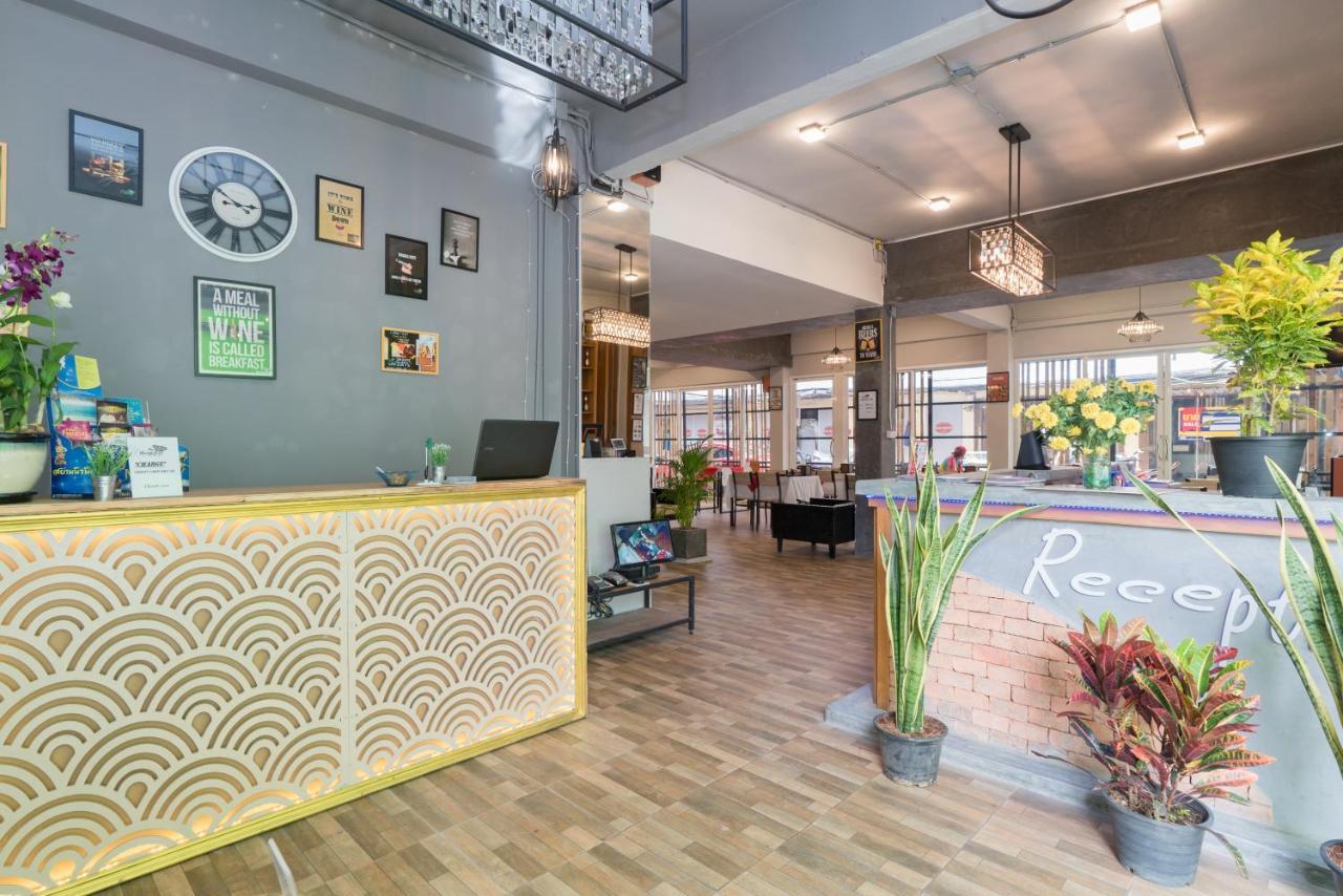 Hangover Inn Phuket Dış mekan fotoğraf